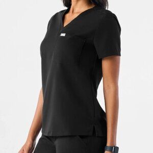 FIGS Technical Collection Women XL Black Catarina One Pocket Vneck Scrub Top